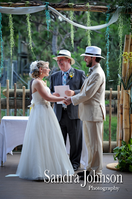 Best Brevard Zoo wedding photographer - Sandra Johnson (SJFoto.com)
